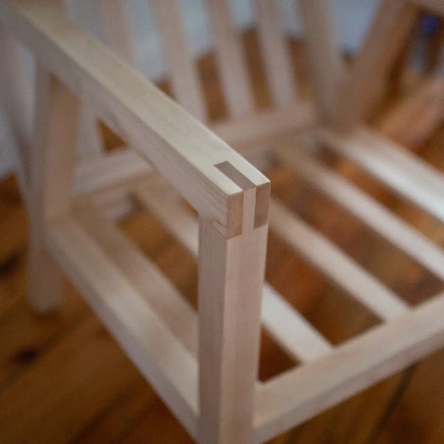 Bridle joint on the arm of the Eli Lounge Chair